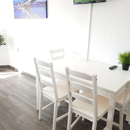Apartment Hispalis Salado Seville Exterior photo
